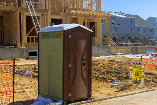 Best Portable bathroom rental  in Wakarusa, IN