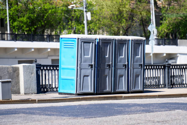 Best Porta potty rental near me  in Wakarusa, IN